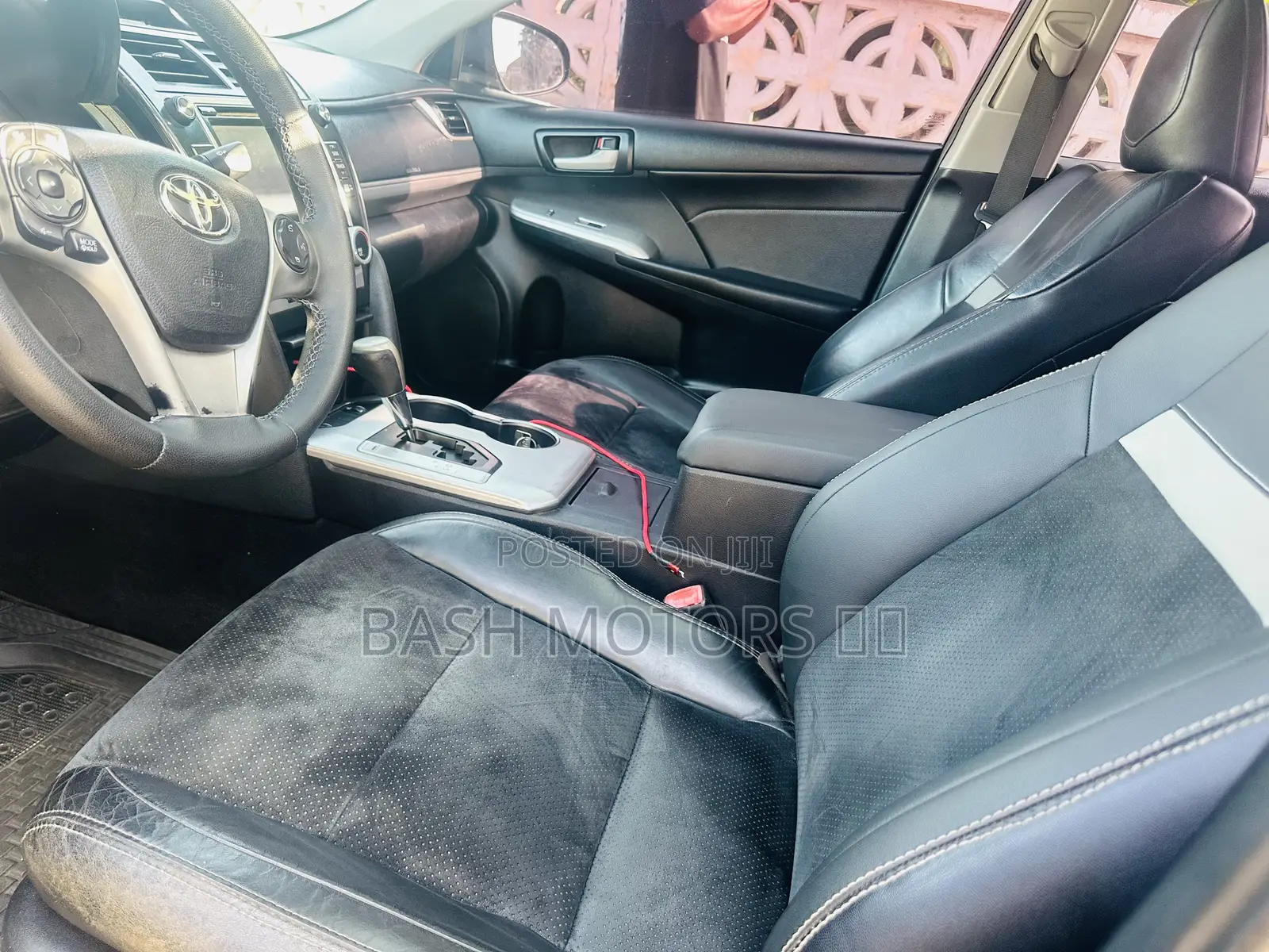 Toyota Camry SE Sport 4dr Sedan (2.5L 4cyl 6A) 2014 Black