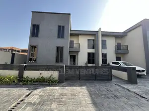 3bdrm Townhouse/Terrace in Charclem Ventures, Ashaley Botwe for sale