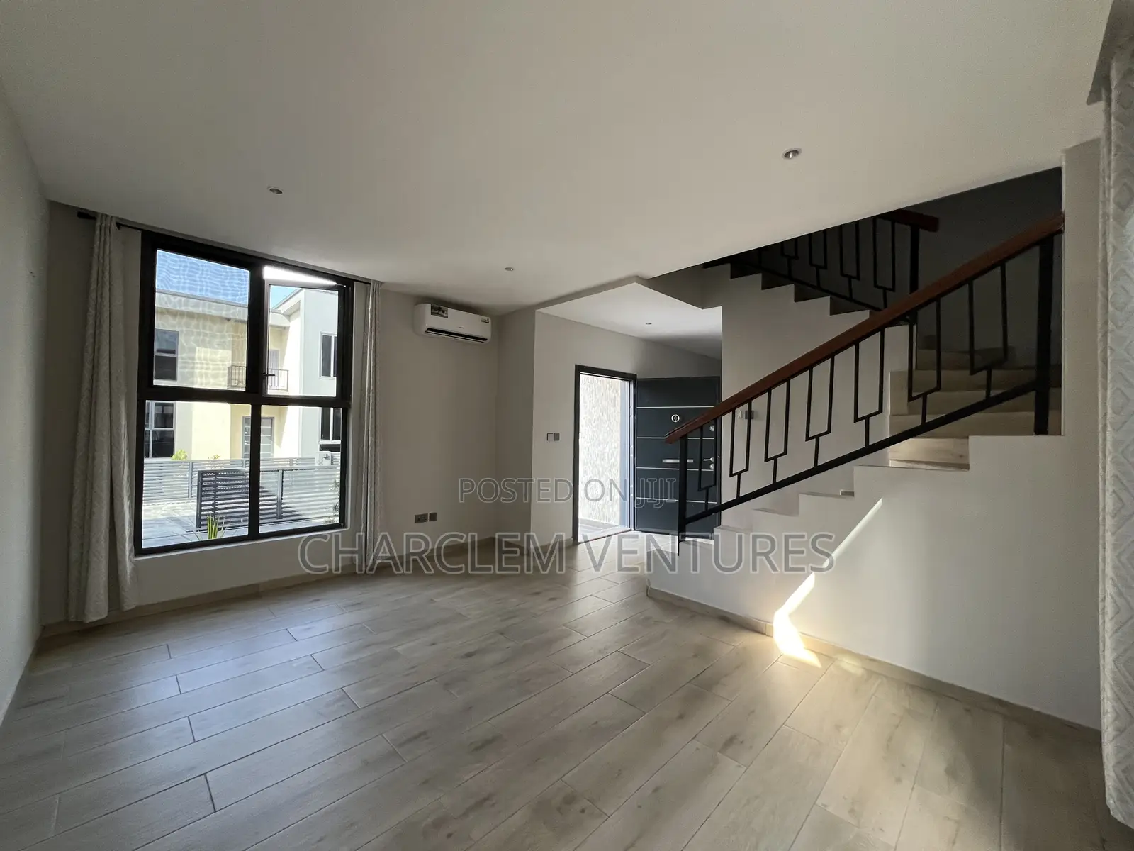 3bdrm Townhouse/Terrace in Charclem Ventures, Ashaley Botwe for sale