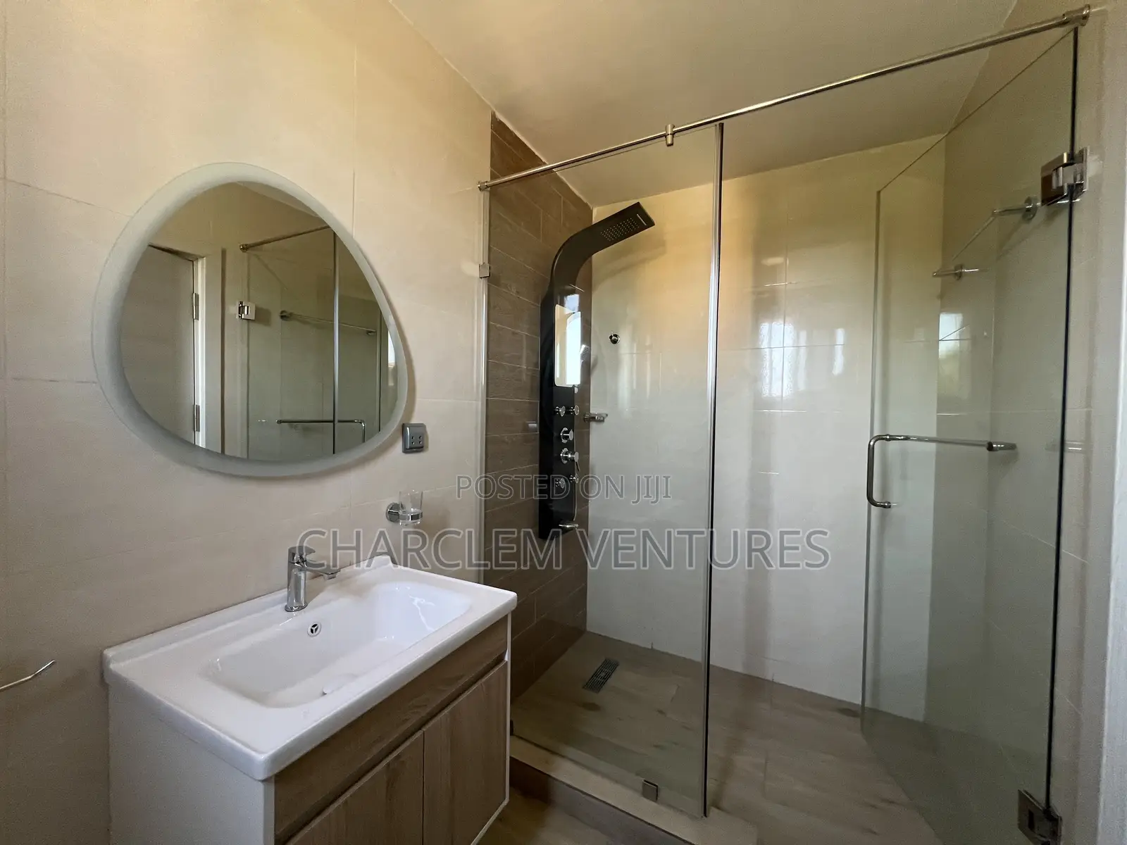 3bdrm Townhouse/Terrace in Charclem Ventures, Ashaley Botwe for sale