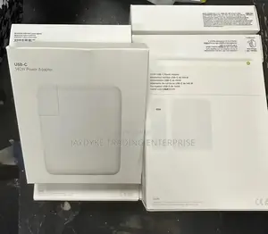 140w Usb-C Power Adapter