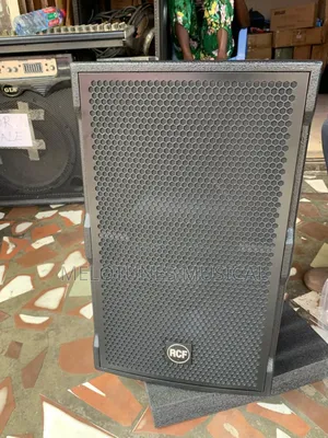 RCF Tt12mp 12-Inch Active Monitor Speakers (1pair)