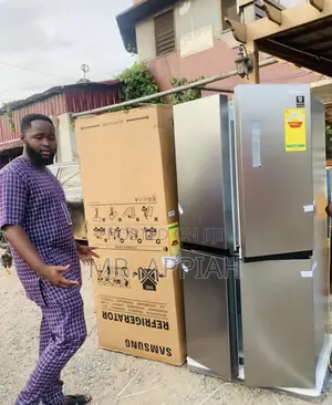 Fabulous Samsung Side by Side Electric Fridge(Gray).