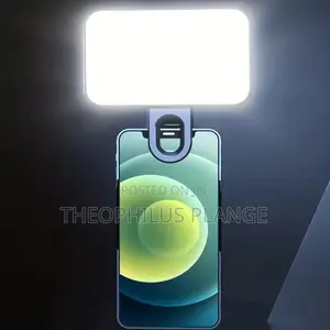 Rechargeable Selfie Light. Mini Vlog Light