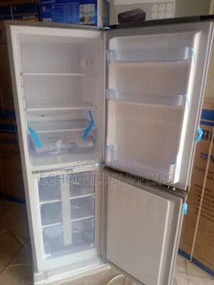 Nasco 2 Door Fridge/142 Liters/ Bottom Freezer