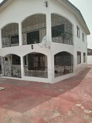4bdrm House in East Legon for sale