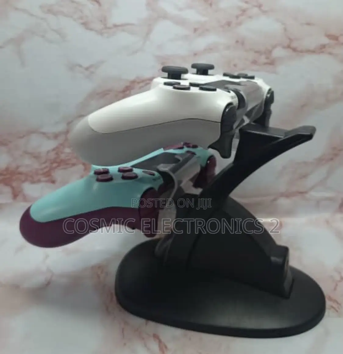 Slim Pro Dual PS4 Controller Charging Stand IV-P4002