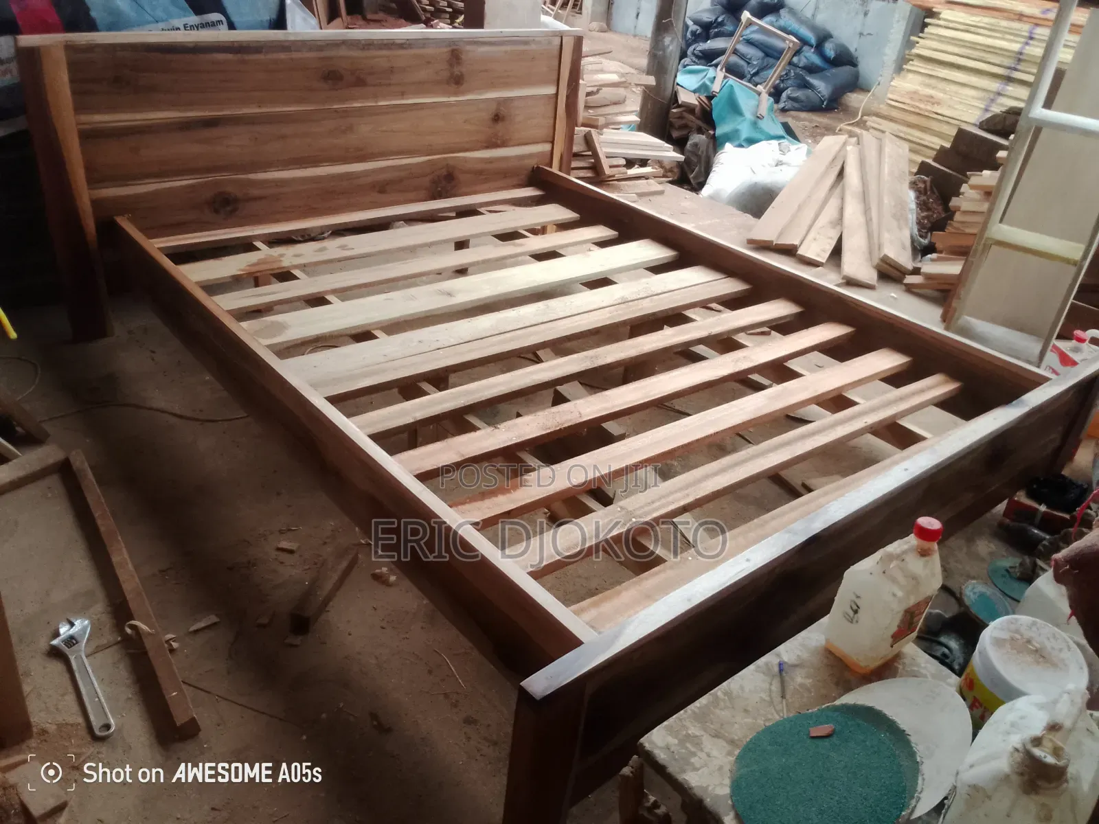 Manzonia Bed