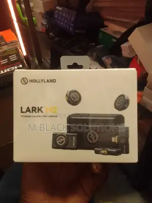 Hollyland Lark M2 Wireless Lavalier Microphone