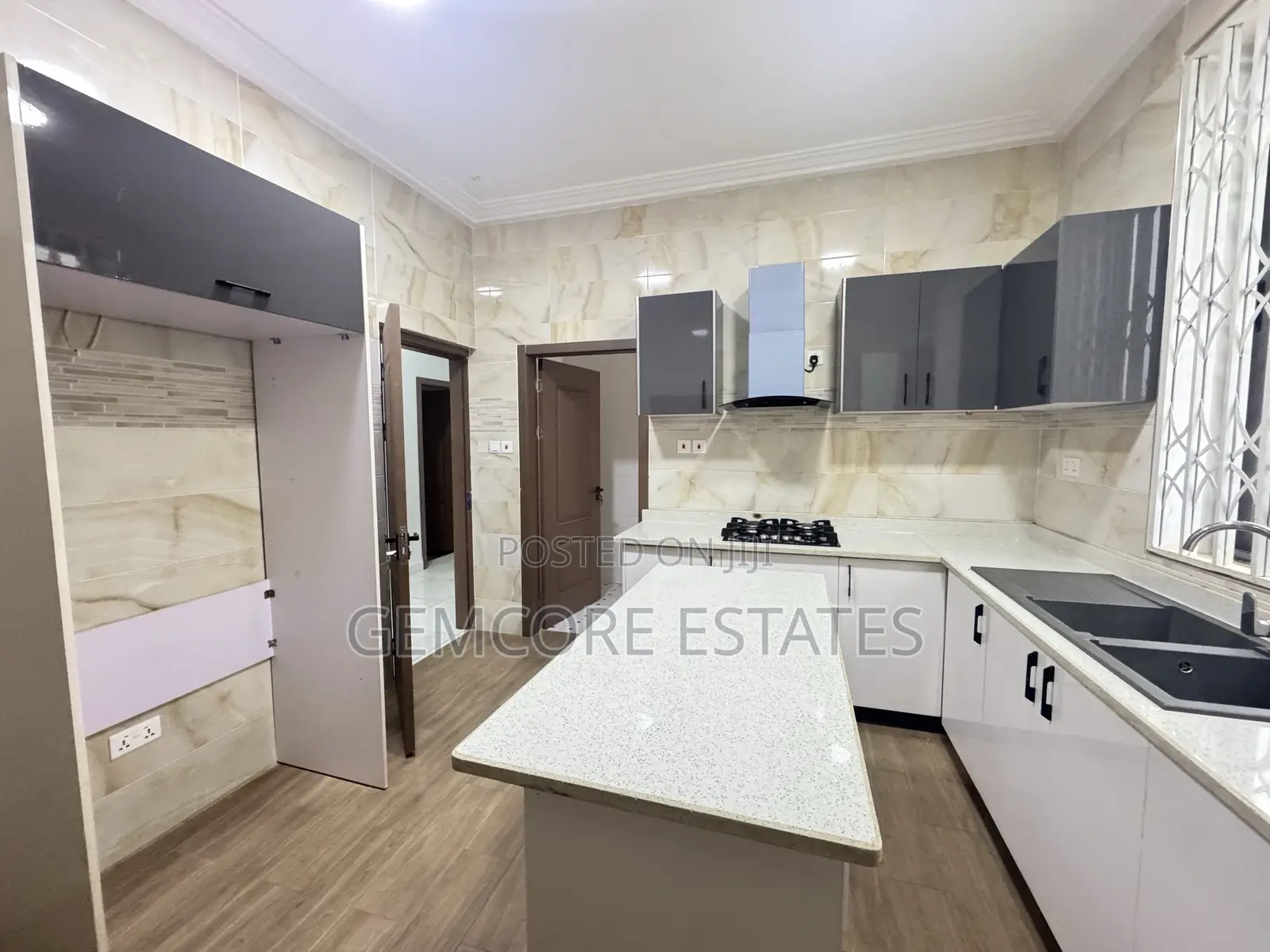 4bdrm House in East Legon Hills, Ashaley Botwe for rent
