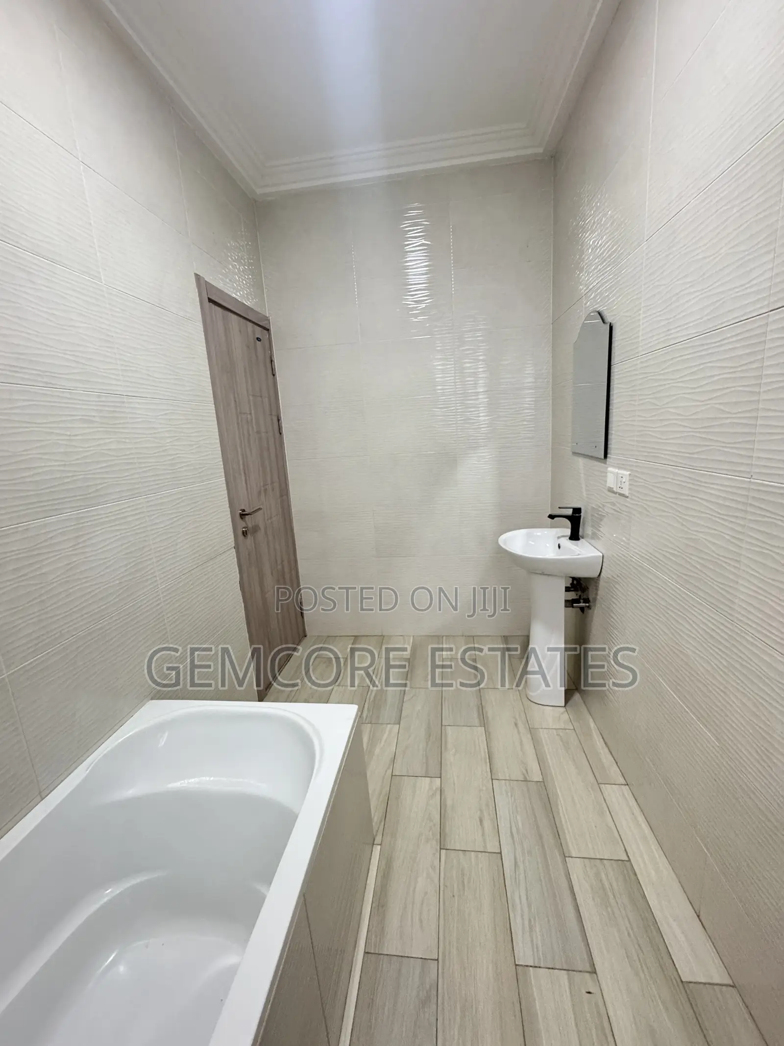 4bdrm House in East Legon Hills, Ashaley Botwe for rent