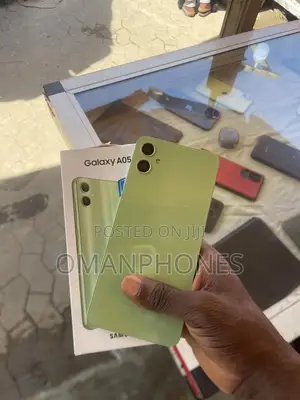 New Samsung Galaxy A05 128 GB Bronze