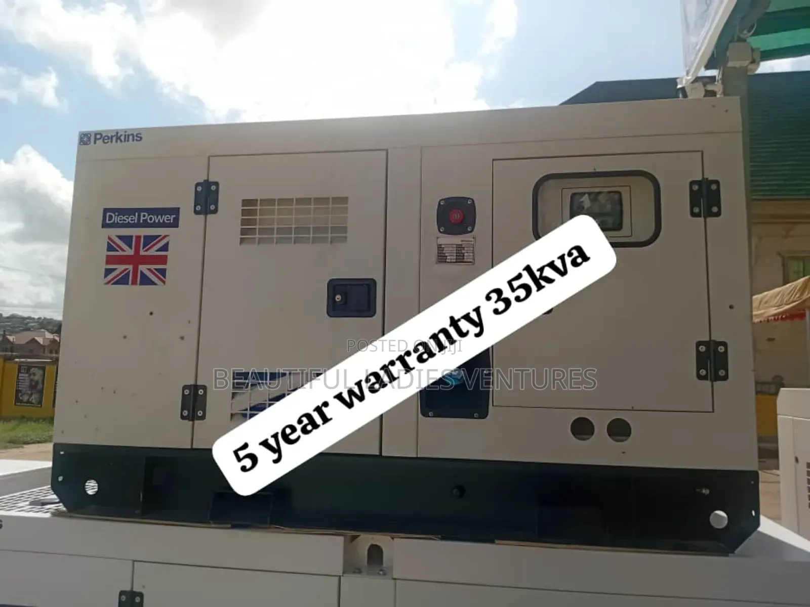 Self Contained 35kva Perkins Diesel Generator 30kw Silent Uk