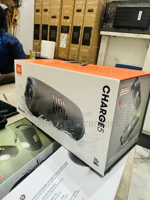 Water Resistance Design Charge 5 Bluetooth Speaker