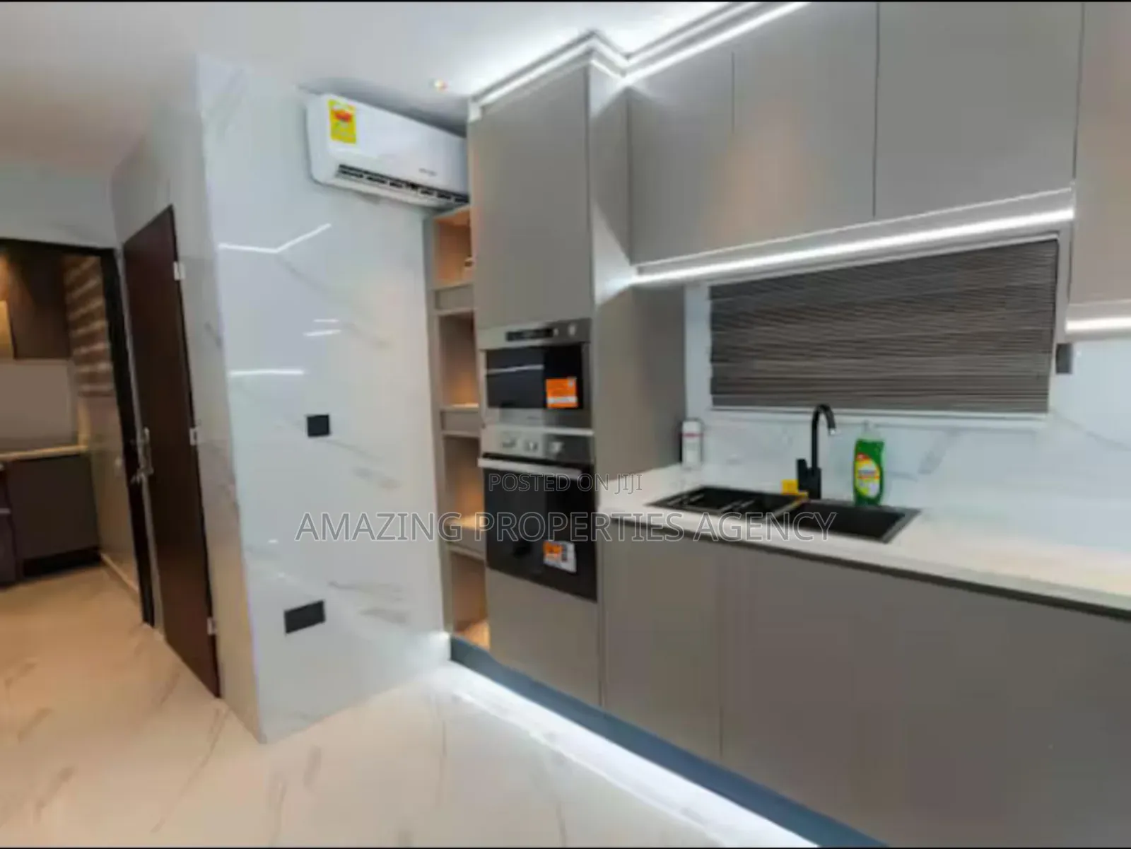 5bdrm House in Adjiriganor for sale
