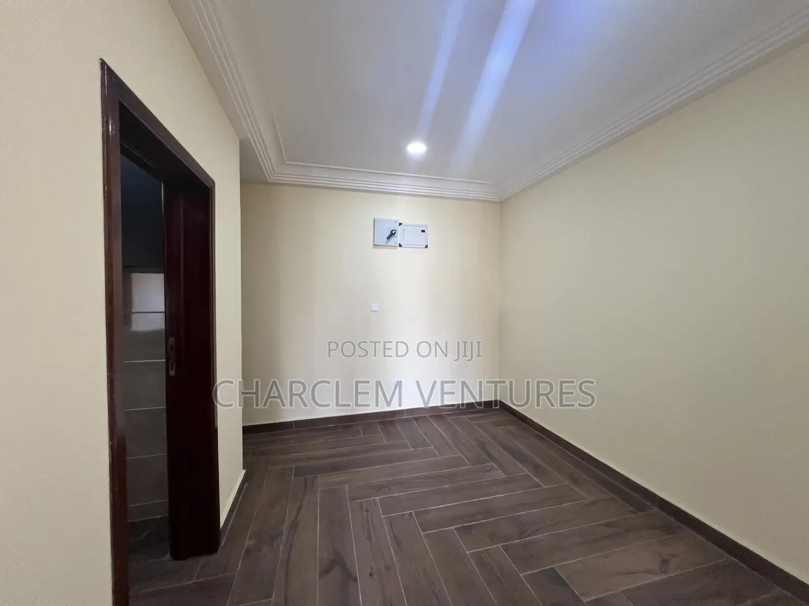 1bdrm House in Charclem Ventures, Adjiriganor for rent