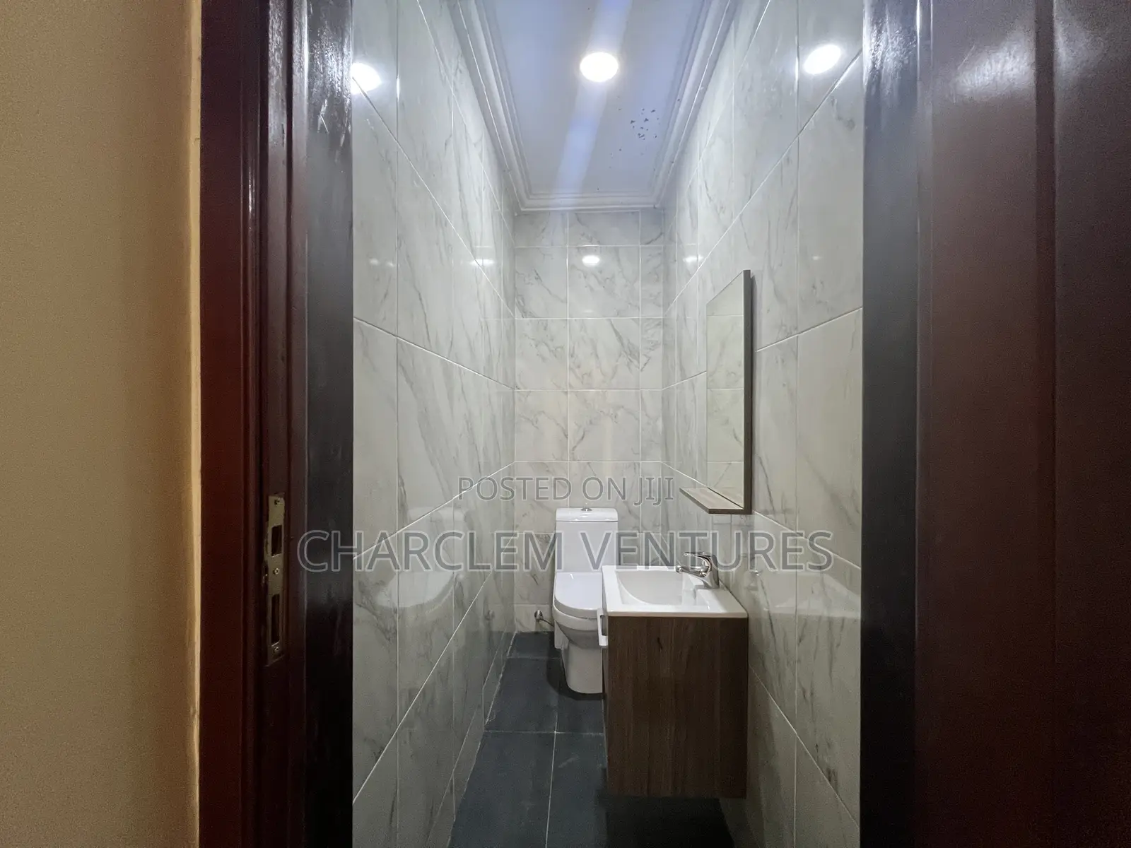 1bdrm House in Charclem Ventures, Adjiriganor for rent