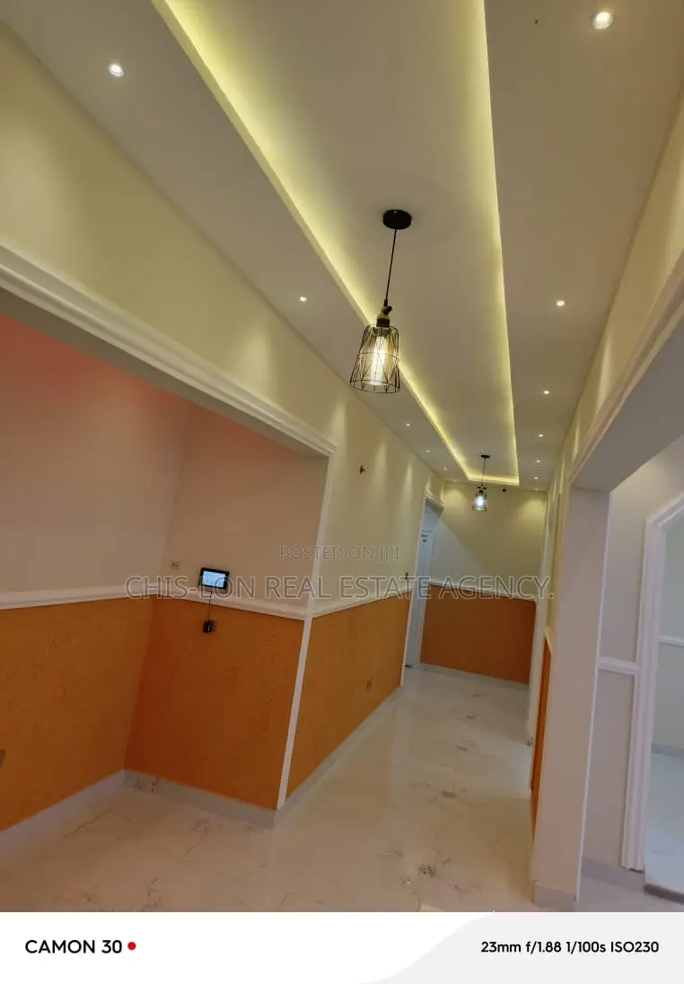 6bdrm House in Kasoa Krispol City for sale