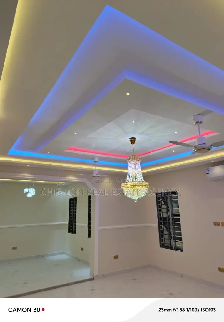6bdrm House in Kasoa Krispol City for sale