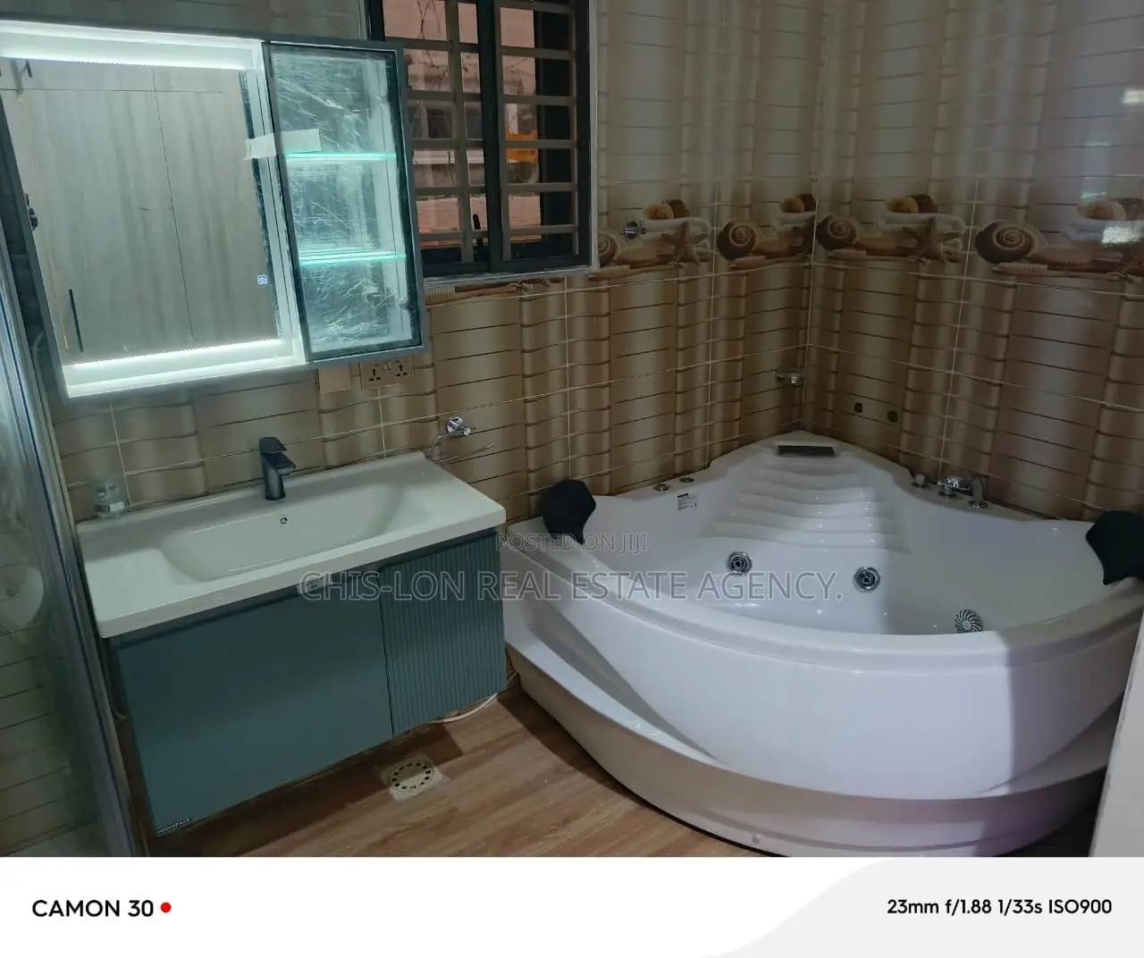 6bdrm House in Kasoa Krispol City for sale