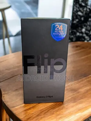 New Samsung Galaxy Z Flip4 256 GB Black