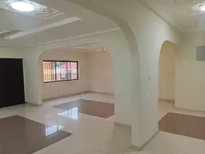 4bdrm House in Airport Residential Area for rent
