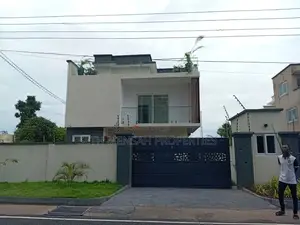 5bdrm House in Accra Metropolitan for rent