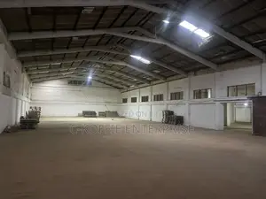 1500 SQM Warehouse at Labone 4 Rent