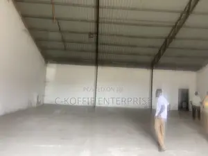 300 SQM Self Compound Warehouse With Offices at North Kaneshi