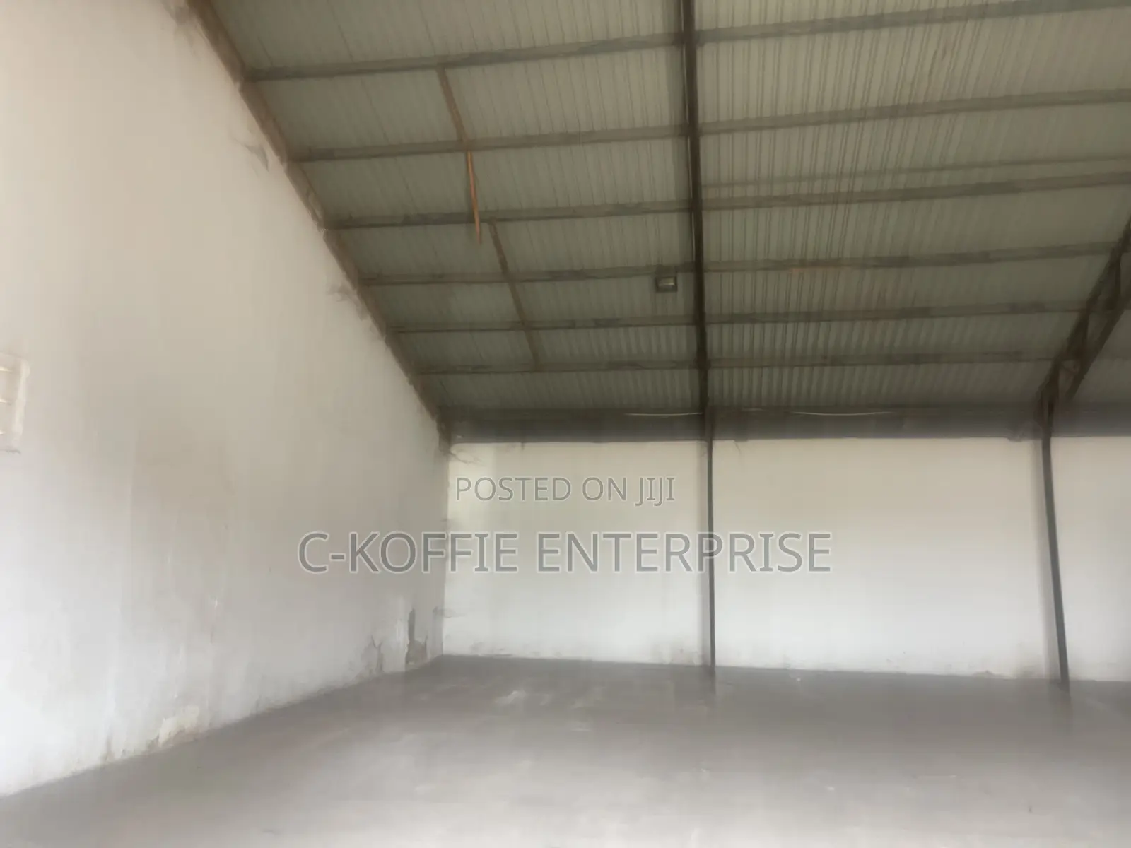 300 SQM Self Compound Warehouse With Offices at North Kaneshi