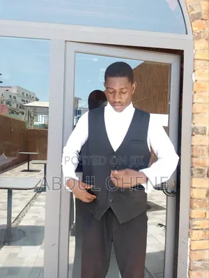 Restaurant as Waiter