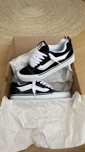 Vans Knu Skull