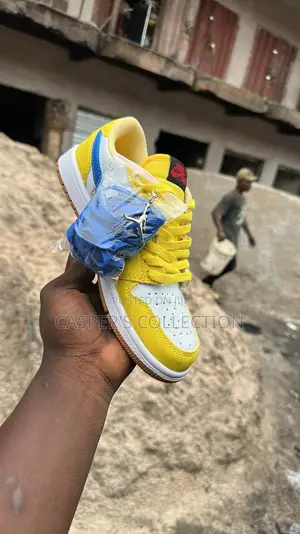 Nike Sb Travis Canary