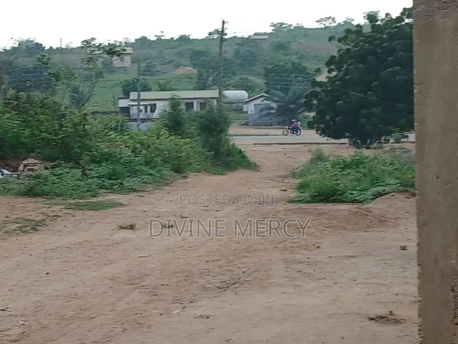 3bdrm Bungalow in Atoki, Awutu Senya East Municipal for rent