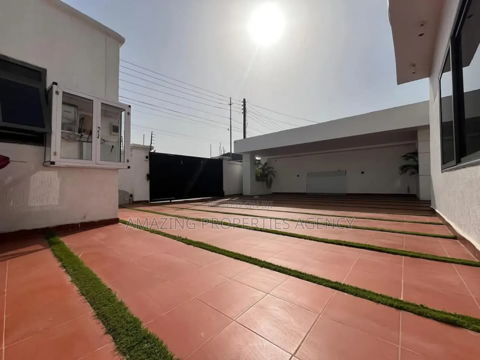 4bdrm House in East Legon for rent