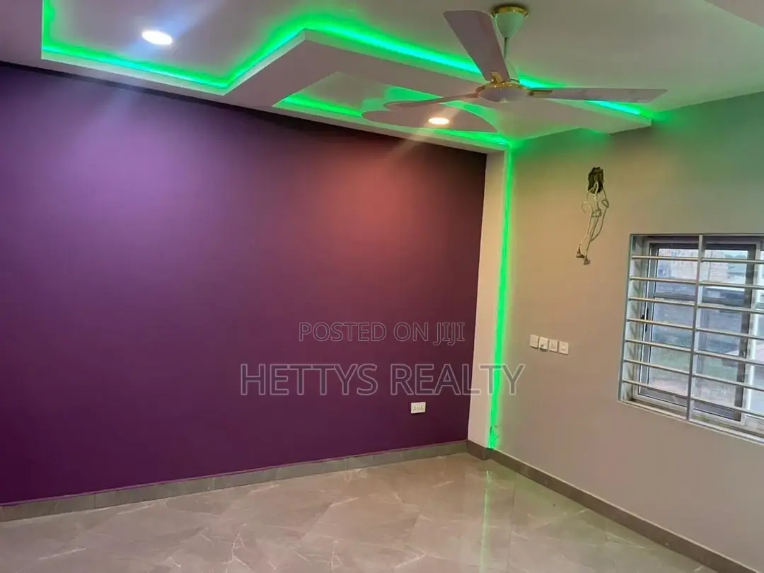 4bdrm House in Adenta for rent