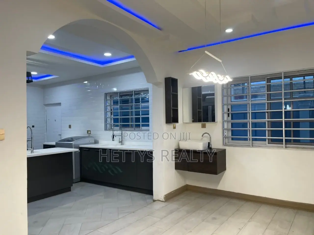 4bdrm House in Adenta for rent