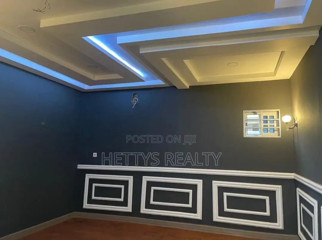 4bdrm House in Adenta for rent