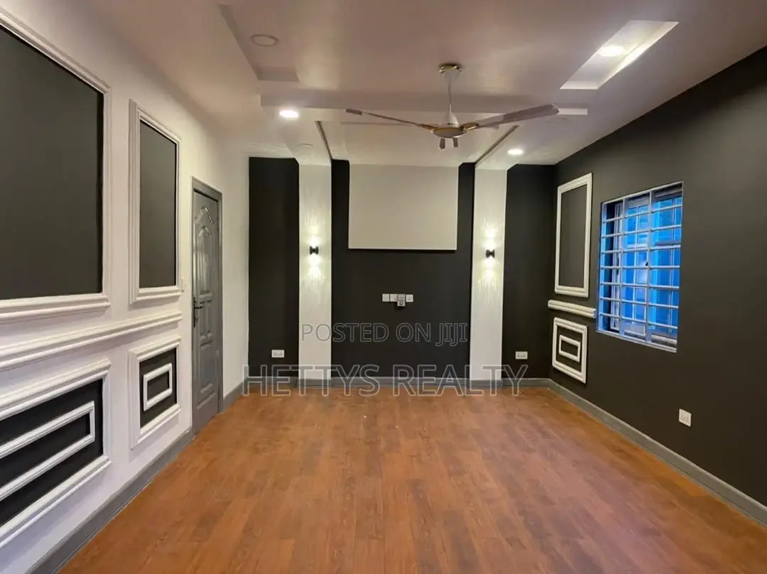 4bdrm House in Adenta for rent