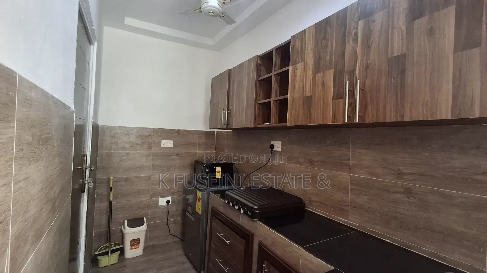 Short Stay Apartment in Kumasi Airport Roundabout