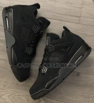 Air Jordan 4 Retro Black Cat