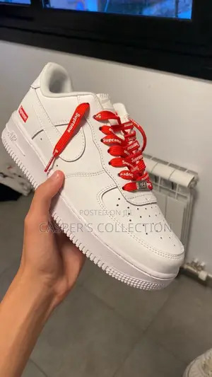 Nike X Supreme Air Force 1 Low