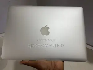 Laptop Apple MacBook Air 2012 4GB Intel Core i5 SSD 500GB