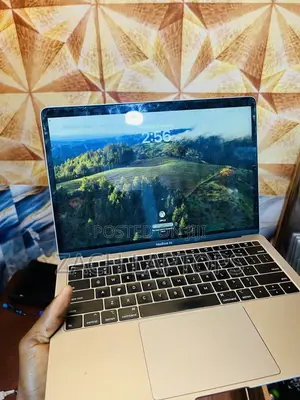 Laptop Apple MacBook Air 2019 8GB Intel Core I5 SSD 128GB