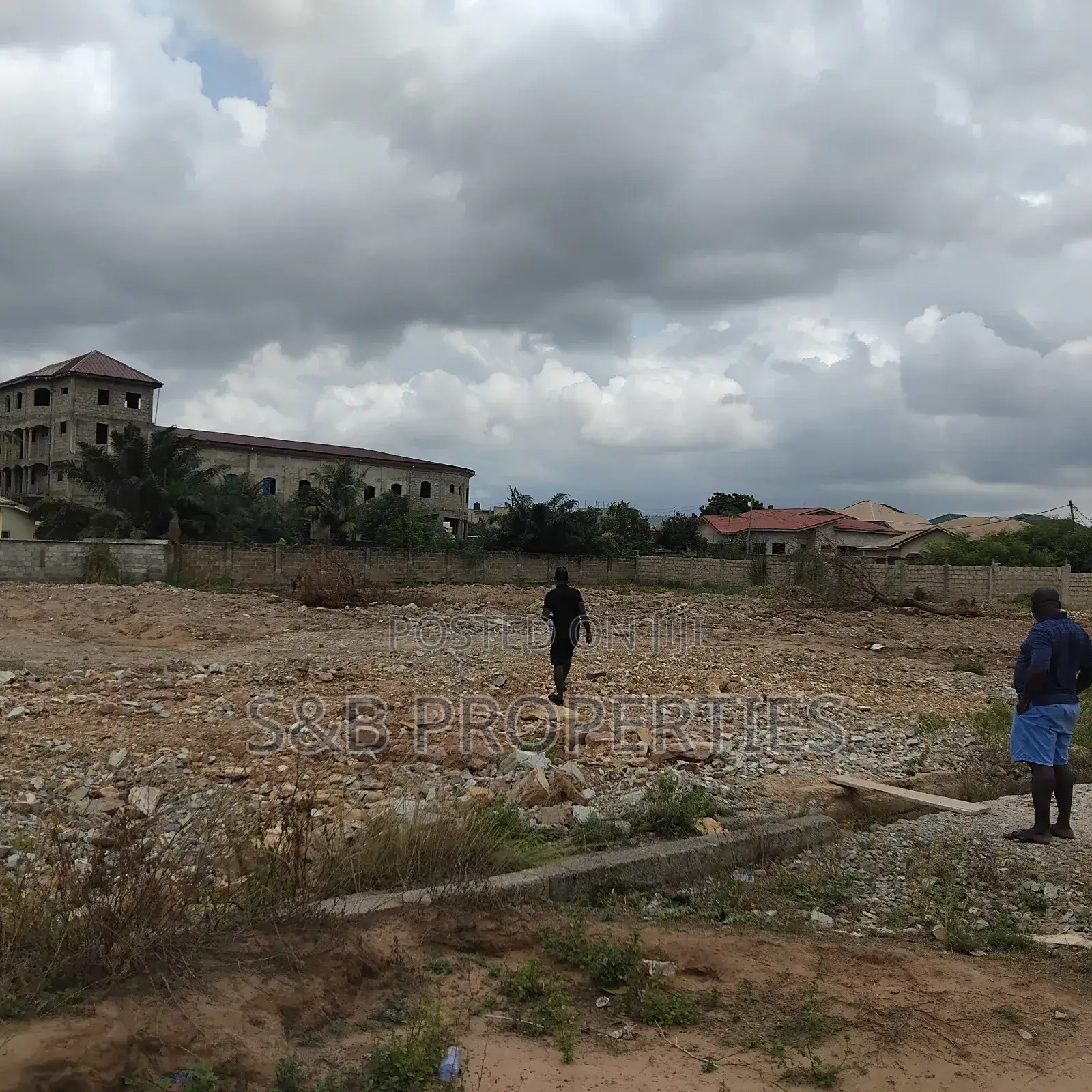 Titled Land for Sale in Ashongman Estate