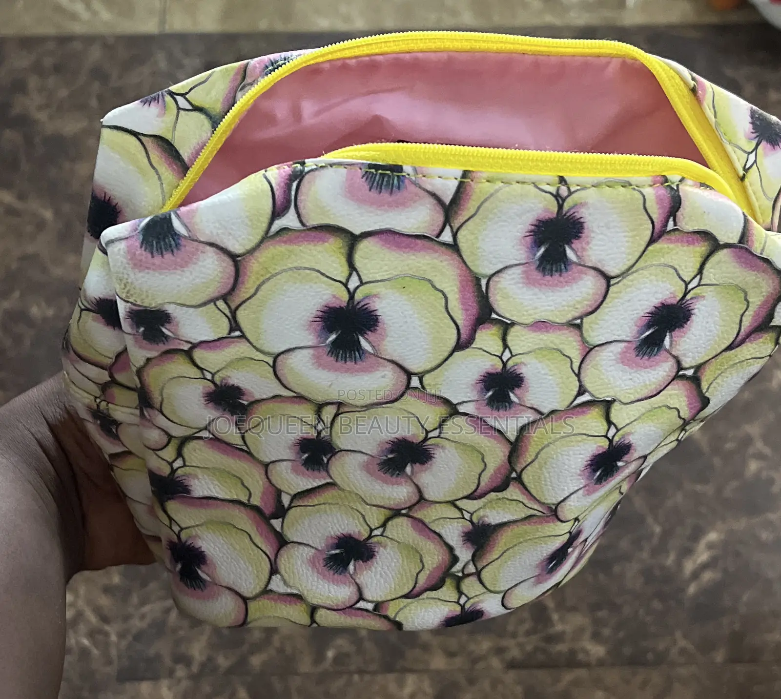 Giles Makeup Bag