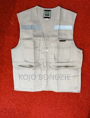 Media Reflective Vest