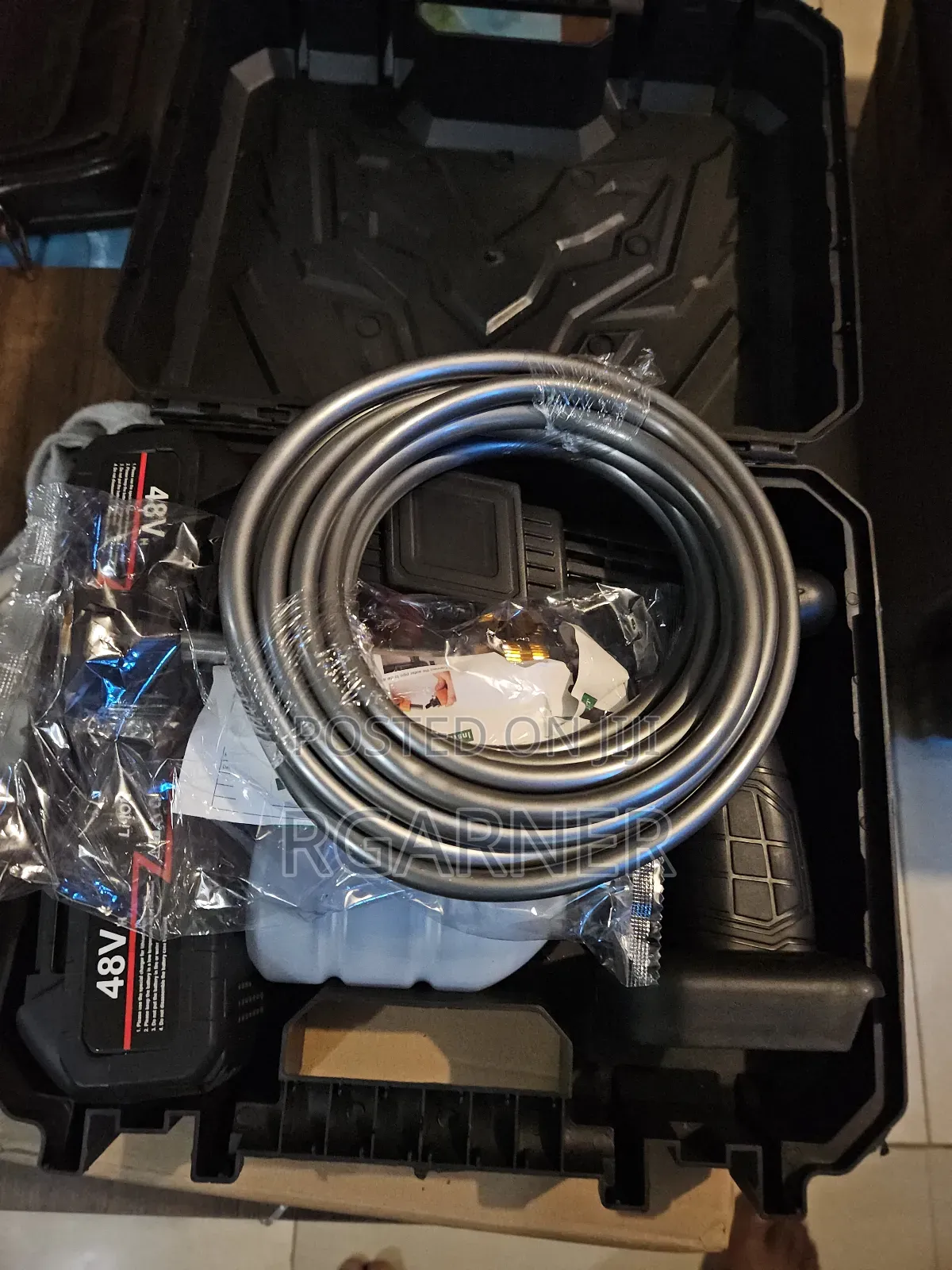 Pressure Rechargeable Spray Gun