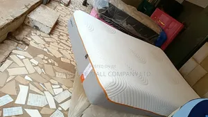 60x80 Queen's Memory Foam Mattress🥰❤. Free Delivery
