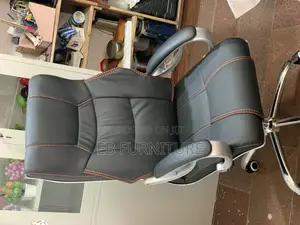 Senior Leather Office Chair